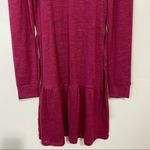 RDI  Women’s Long Sleeve Ruffle Bottom Dress Maroon Size Small NWT Photo 3