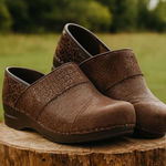 Sanita Women's‎ Brown Leather Slip on Mule Clogs sz 38 Comfort Nurse Photo 0