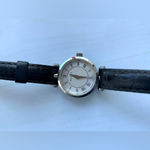 Gucci Ladies watch💖LOVELY💖 Photo 3