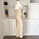 Aritzia Wilfred Only Slip Satin Midi Dress Photo 5