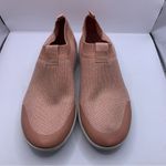 FitFlop Women's  Uberknit Slip On Sneaker Shoes size US 8.5 pink slip on Photo 1