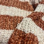 Pink Lily Knit Sweater Photo 2