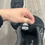 Altra Escalante Womens Black Running Workout Shoes Size 9 Photo 4