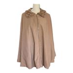 NWOT Reversible Sable Faux Fur Stitched Sleeves Zipper Front Sporto Cape Sz OS Tan Photo 3