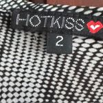 Hot Kiss  Beautiful Blouse with black inside lining Photo 3