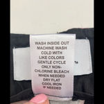 Elle  Black and Pink Floral Chino Shorts Size 2 Photo 8