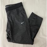 Nike Black Capri Length Leggings Photo 2
