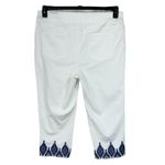 Chico's Chico’s SZ 2.5 (14) Cropped Jean Capris Boho Embroidered Pull-On Stretch Hi-Rise Photo 3
