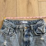 ZARA  Women’s High Rise Distressed Mom Jean Sz 0 Photo 5