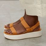 Everlane  The Leather Platform Sandal Golden Brown Tan Ankle Strap White Velcro 6 Photo 2