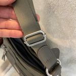 Baggallini Grey Shoulder Bag Photo 6