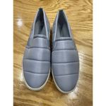 Vince Slip-O Sneaker Women's 9.5 M Gray White Leather Casual Comfort Shoes S39 Photo 1