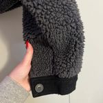 Cropped grey and black teddy jacket Gray Photo 3