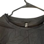 Victoria's Secret Sport Black Long Sleeve Athletic Cut Out Crop Top Women Sz XS Photo 3