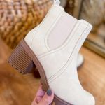 Soda Nude Chelsea Lug Sole Ankle Boot Photo 0