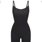 SKIMS New  Seamless‎ Sculpt Mid-Thigh Bodysuit Onyx Size XL Photo 4