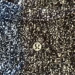 Lululemon  Extra Mile Long Sleeve Jacquard Black White Shirt Size 6 Photo 5
