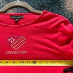 Carolyn Taylor Red Fitted Short Sleeve T-Shirt Freedom Heart Graphic Top SZ M Photo 11