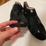 Avec Les Filles women’s Joyce Azria “Beatrice” suede hidden wedge boots — 6.5 Photo 5