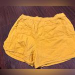 Old Navy gold oriented shorts size 3x Photo 8