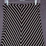 Iris Los Angeles Black White Striped Maxi Skirt Large Flowy Stretch Chevron Photo 1