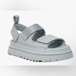 UGG NWT 
WOMEN'S GOLDENGLOW SANDAL Photo 3