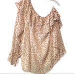 Torrid one shoulder ruffle floral blouse peasant ruffles metallic size 1/1X Photo 3