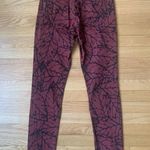 Paige Maroon Red and Black Skyline Leaf Abstract Print Skinny Jeans Size 28 Photo 5