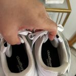 Adidas  cloudfoam white shoes size 8 Photo 8