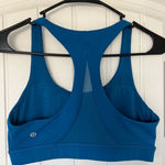 Lululemon Size 8 - Invigorate Bra Photo 3