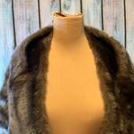 Vintage Regina Glenara by Glenoit Faux Fur Wrap with Satin Lining & Pockets OS Brown Size undefined Photo 6