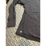 Lululemon womens long sleeve black athletic shirt thumb holes fits size M/L‎ Size M Photo 3