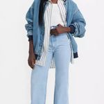 Levi's NWT Women's Ribcage Bell Bottom Jeans 31X32 Photo 0