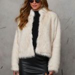 VICI NWT  Fur Coat- Small Photo 2