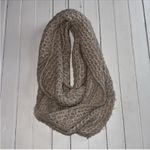 American Eagle Outfitters Knit Infinity Scarf Photo 2