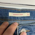 Levi's Levi’s Bermuda Shorts‎ Jean shorts distressed women’s size 32 casual neutral Photo 2