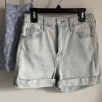 Guess Women’s Blue Lightwash Denim Rolled Cuff 90s Denim Jean Shorts Photo 6