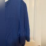 Carlisle Collection Blue short sleeve blouse with accordion sleeves Size XL Photo 3