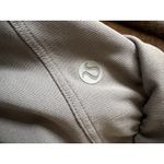 Lululemon  Stretch High-Rise Straight Legs Women's Gray Athletic Pants - Size 8‎ Photo 2