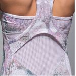 Lululemon sports top Photo 2