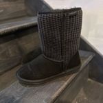 Minnetonka New, bought and never worn! Smoke free home! Photo 3