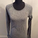 Victoria's Secret  VS Sports Large L Long sleeve Work Out Top Gray Photo 0