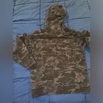 Lululemon  rare black camo hoodie size 8‎ Photo 1