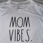 Rae Dunn  T shirt MOMVIBES S‎ Photo 1