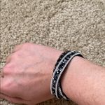 EXPRESS magnet close bracelets blk/gld blk/silver Photo 3