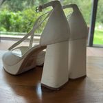 Dolce Vita Ivory Leather Block Heels White Size 10 Photo 1