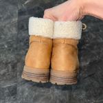 Cliffs by WHITE MOUNTAIN Faux Fur Trim Lace Up Boots Size 8M NWOT Tan Photo 5