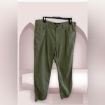 LRL Lauren Jeans Co Women's Dress Pants Women's Size 12 Olive Cotton Green Photo 1