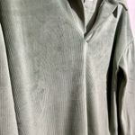 Mondetta  V-Neck Sweater in Sage Green (997) Photo 1