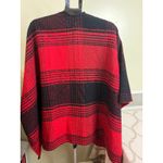 EXPRESS  oversized blanket poncho red black textured open front, size one size Photo 2